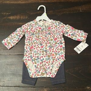 NWT - Carter’s Baby Girl Bodysuit Pant Set